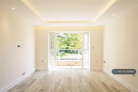 undefined, Jasmine Court, London, N14
