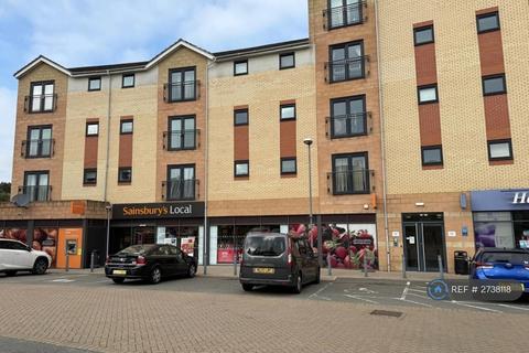 2 bedroom flat to rent, Sandhills Avenue, Hamilton, Leicester, LE5