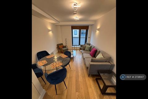 3 bedroom flat to rent, Drummond Street, London, NW1