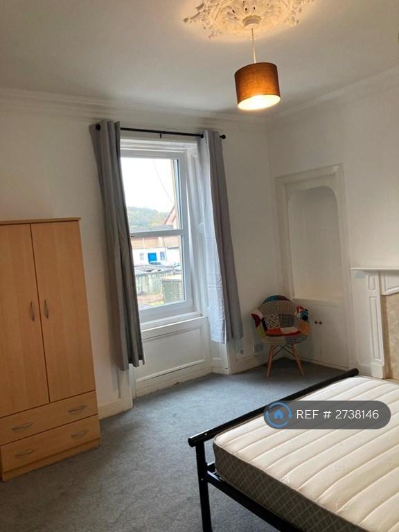 Front Bedroom
