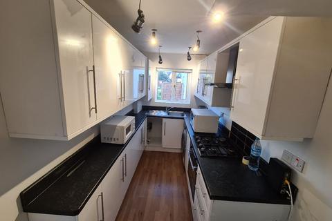 undefined, Oakleigh Avenue, Edgware, HA8