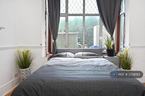 undefined, Morden Road, London, SW19