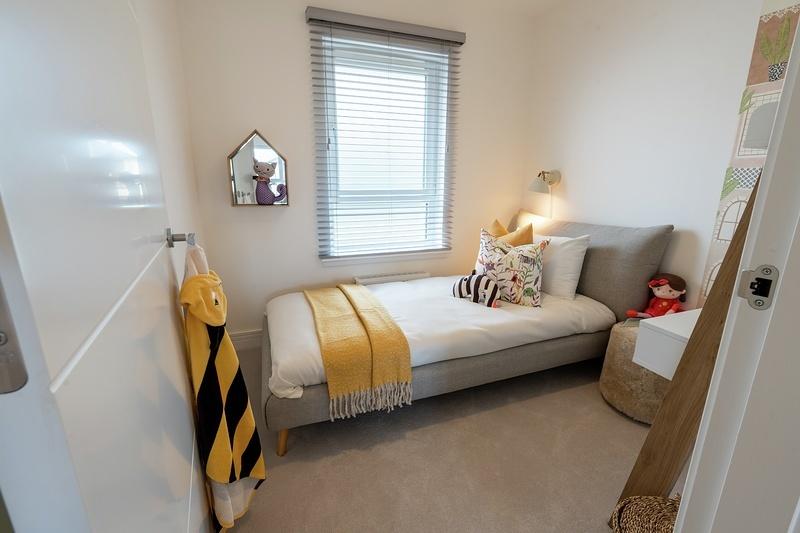 Weaver's brae, kirkintilloch