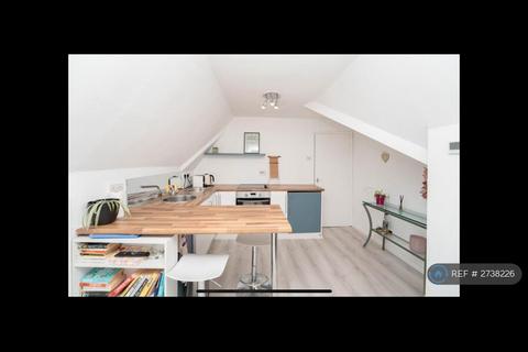 1 bedroom flat to rent, Culmington Road, London, W13