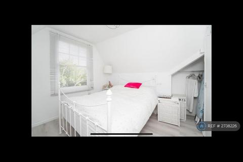 1 bedroom flat to rent, Culmington Road, London, W13