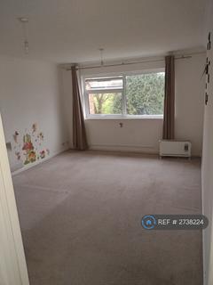 3 bedroom maisonette to rent, Paddock Wood, Tunbridge Wells, TN12