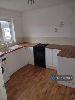 3 bedroom maisonette to rent, Paddock Wood, Tunbridge Wells, TN12