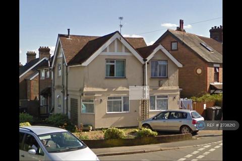 1 bedroom flat to rent, Queens Road, Crowborough, TN6