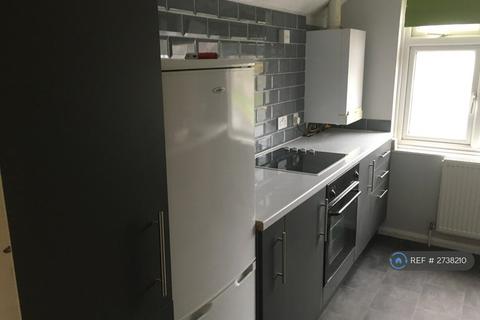 1 bedroom flat to rent, Queens Road, Crowborough, TN6