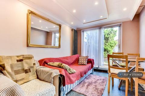 4 bedroom semi-detached house to rent, Lynchet Walk, Brighton, BN1