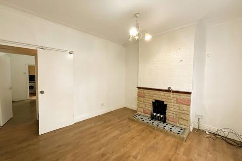 2 bedroom terraced house to rent, Ramsden Road, Hexthorpe, DN4