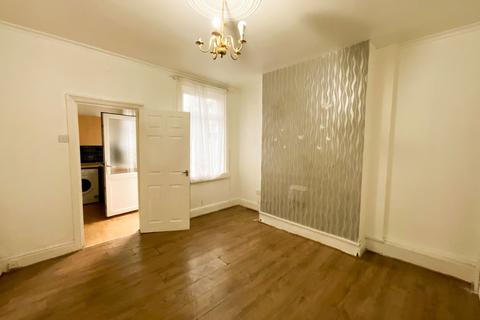 2 bedroom terraced house to rent, Ramsden Road, Hexthorpe, DN4
