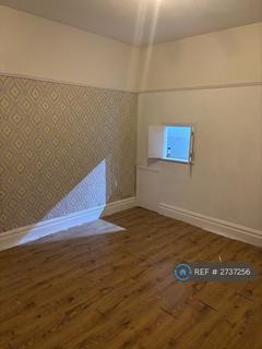 1 bedroom flat to rent, Genesta Road, Westcliff-On-Sea, SS0
