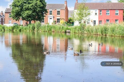 3 bedroom semi-detached house to rent, Pond Side, Wootton, Ulceby, DN39