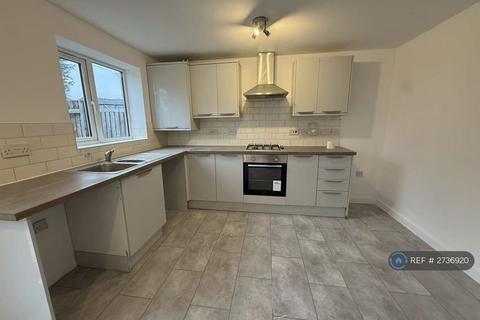 3 bedroom terraced house to rent, Starling Grove, Birmingham, B36
