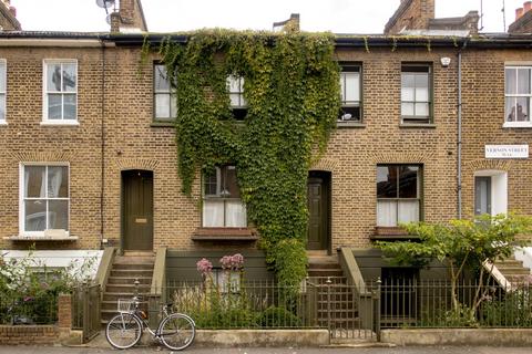 Office to rent, 14 Vernon St London W14 0RJ