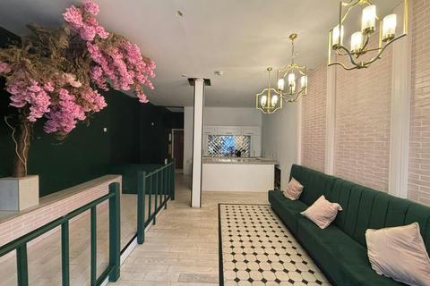 Retail property (high street) to rent, 595-601 Dumbarton Rd Glasgow G11 6HY