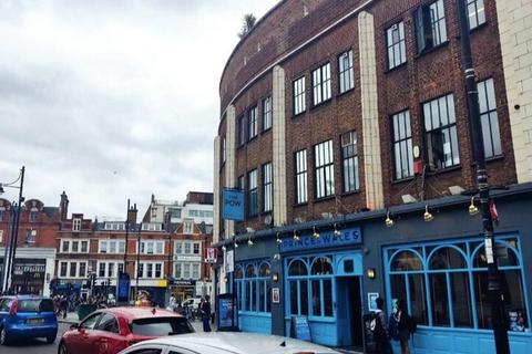 467-469 Brixton Rd London SW9 8HH