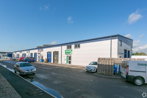 Warehouse to rent, Edison Clos Quedgeley GL2 2AB