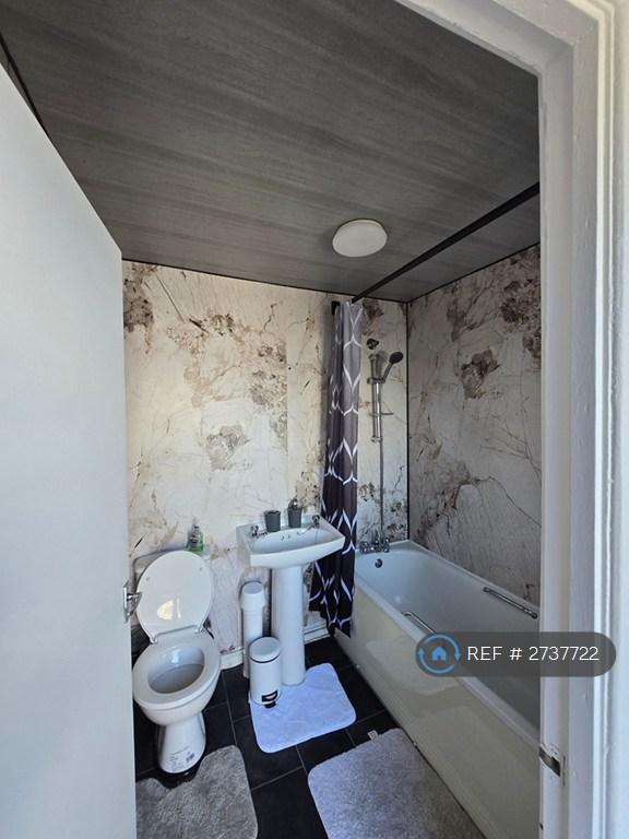 Downstairs Bathroom