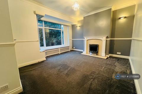 3 bedroom semi-detached house to rent, Park Spring Gardens, Leeds, LS13