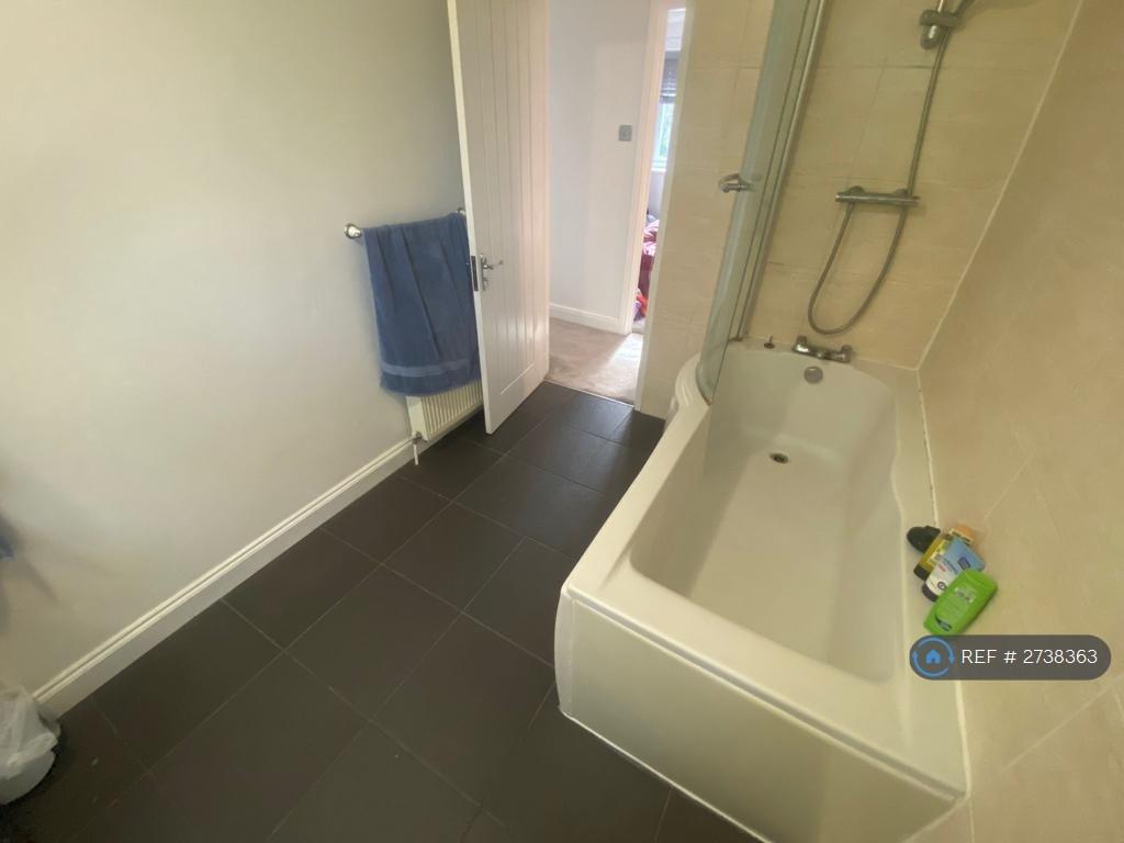Main Bathroom