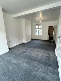 3 bedroom terraced house to rent, Hunter Street, Northampton NN1