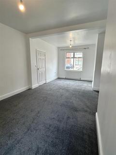 3 bedroom terraced house to rent, Hunter Street, Northampton NN1