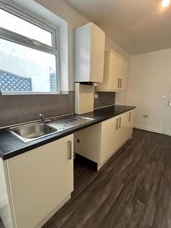 3 bedroom terraced house to rent, Hunter Street, Northampton NN1