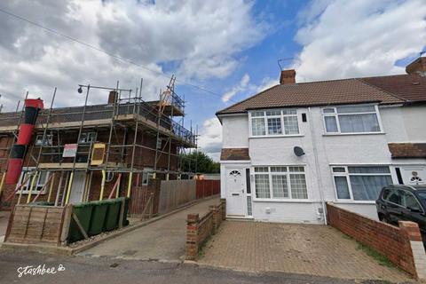 undefined, Explorer Avenue, Staines-upon-Thames TW19