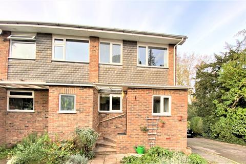 undefined, Little Tumners Court, Godalming, Surrey, GU7