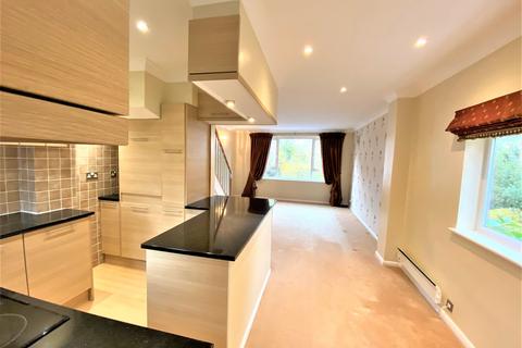 undefined, Little Tumners Court, Godalming, Surrey, GU7