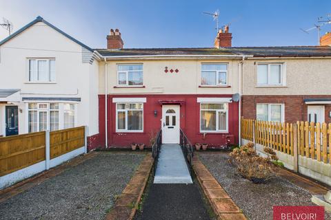3 bedroom terraced house for sale, Glen Avon, Wrexham, LL12