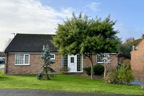 3 bedroom detached bungalow for sale, Woburn Way, Eastbourne