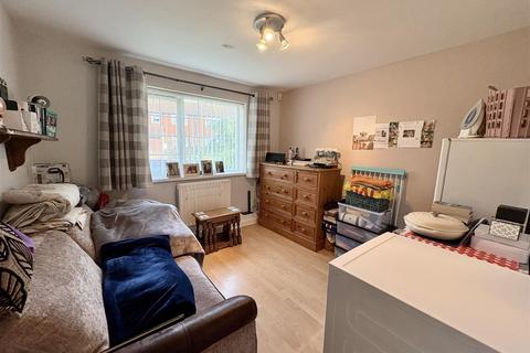 3 bedroom detached bungalow for sale, Woburn Way, Eastbourne