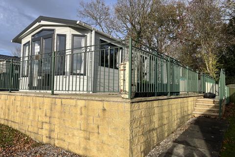 undefined, MIll Lane, Hawksworth Leeds