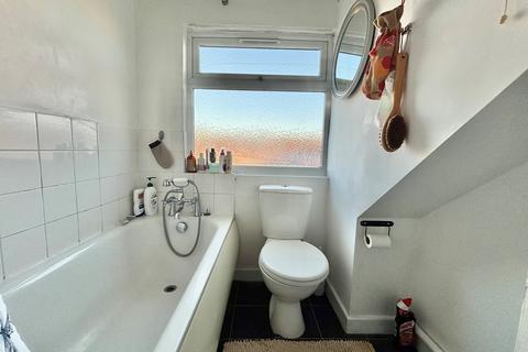 undefined, Crest Drive, Enfield, EN3