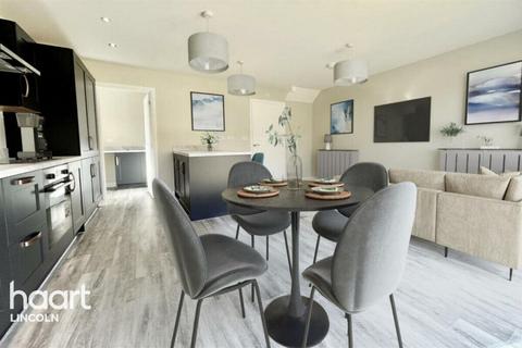 3 bedroom semi-detached house for sale, Royal Meadow, Leadenham