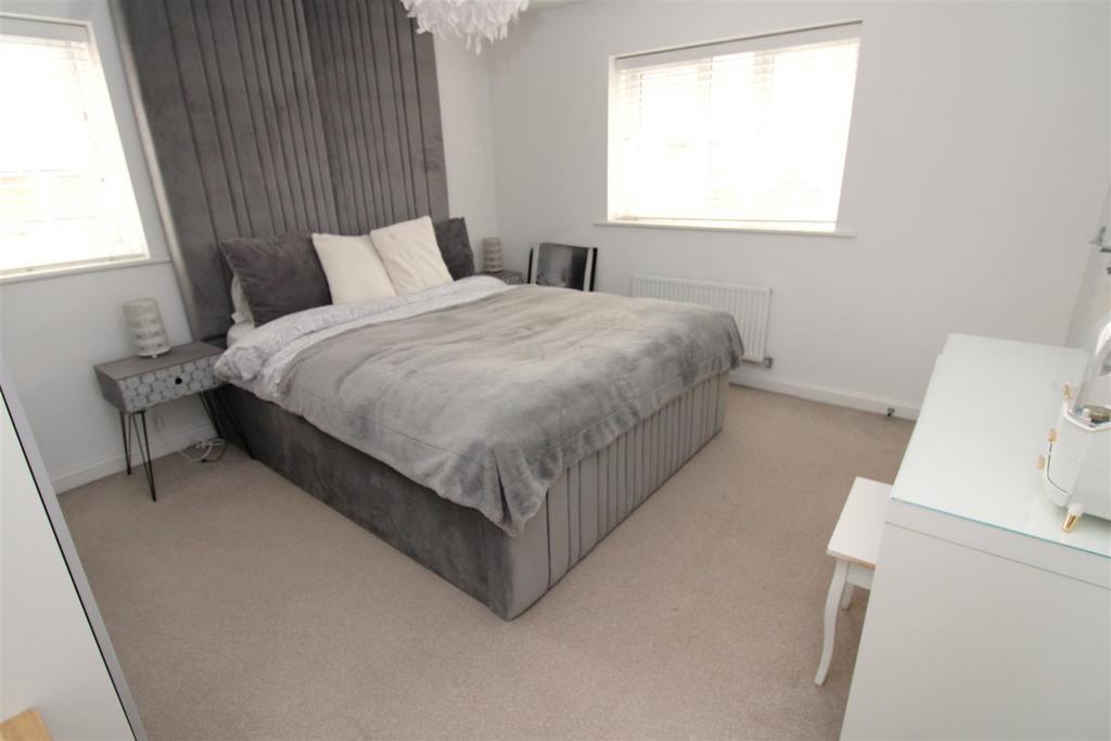 Bedroom 1...JPG
