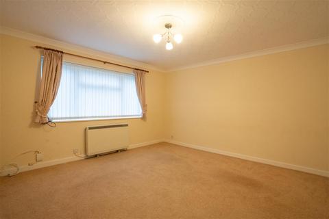 2 bedroom apartment for sale, Aimsbury Court, 2359 Coventry Road, Birmingham