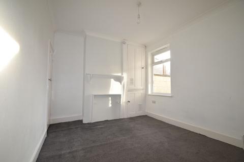 2 bedroom terraced house for sale, Leopold Road, Chatham