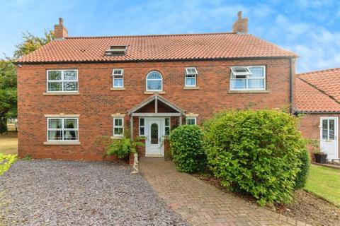 undefined, Louth Road, Fotherby, Louth, LN11