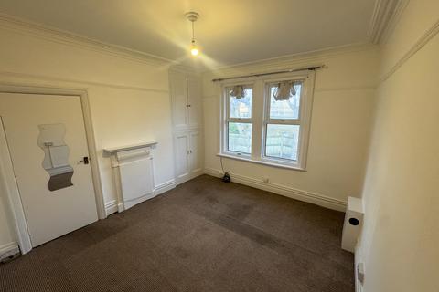 1 bedroom flat to rent, Glen Road, Bournemouth BH5