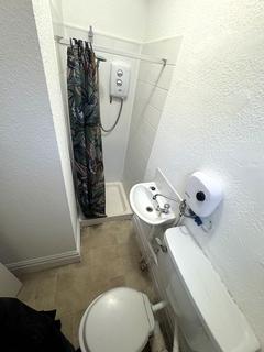 1 bedroom flat to rent, Glen Road, Bournemouth BH5