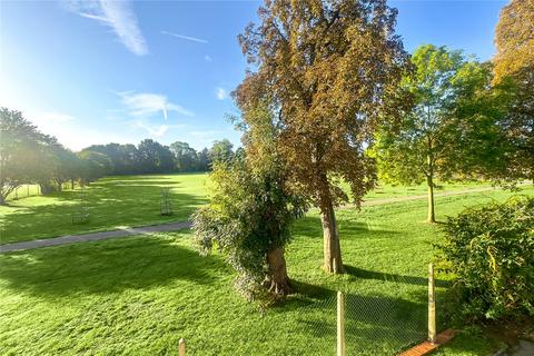undefined, Orchard Close, Wokingham, Berkshire, RG40