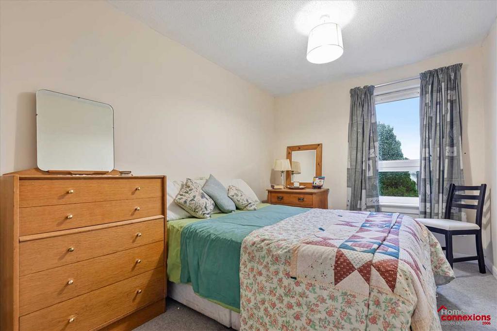 Bedroom Two (1)