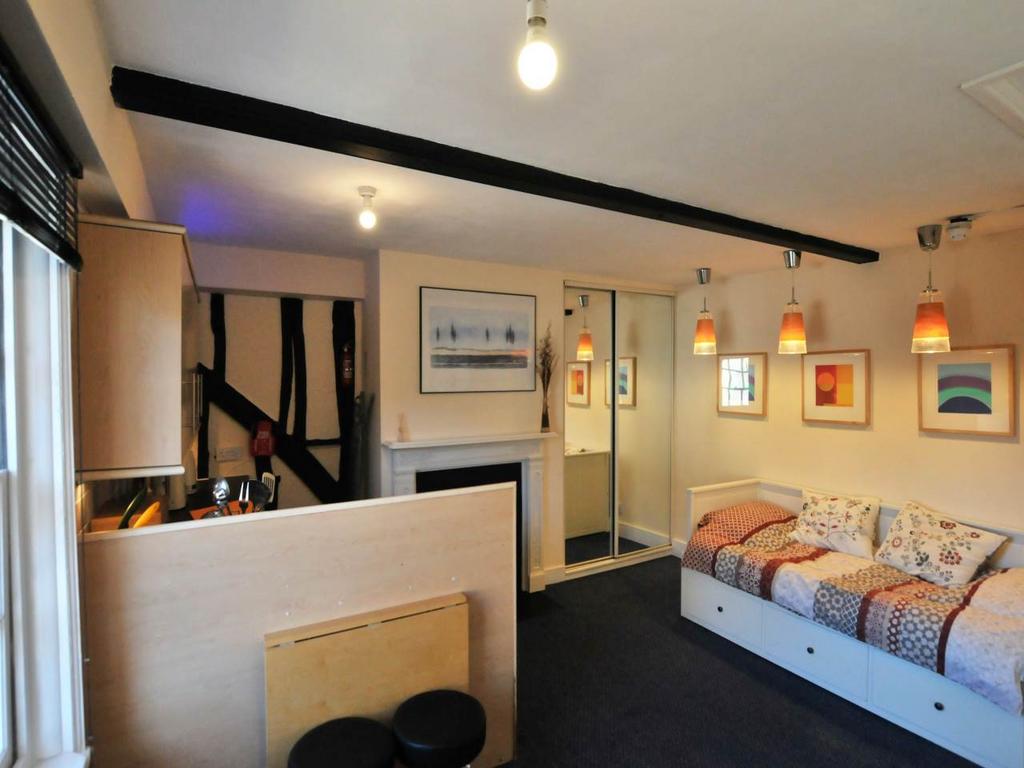Room2
