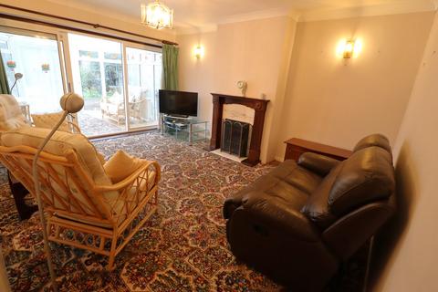 undefined, Dering Crescent, Eastwood, Leigh On Sea, SS9