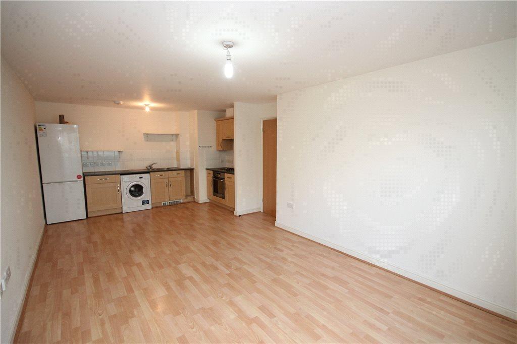 Alt Kitchen Area