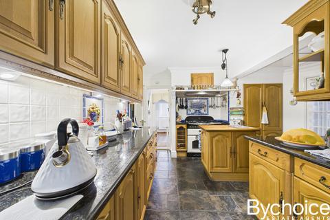 3 bedroom semi-detached house for sale, Withersfield Road, Haverhill, Suffolk